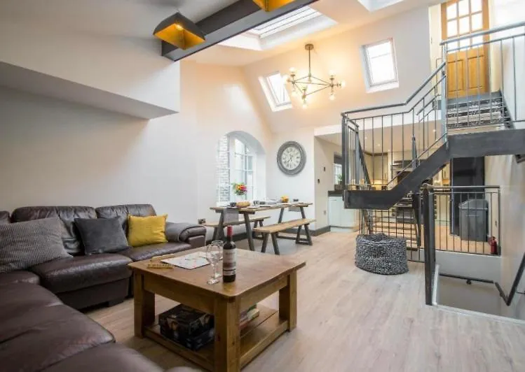 The Old Bakery - Luxury Three Bed House With Roof Terrace Villa Whitby